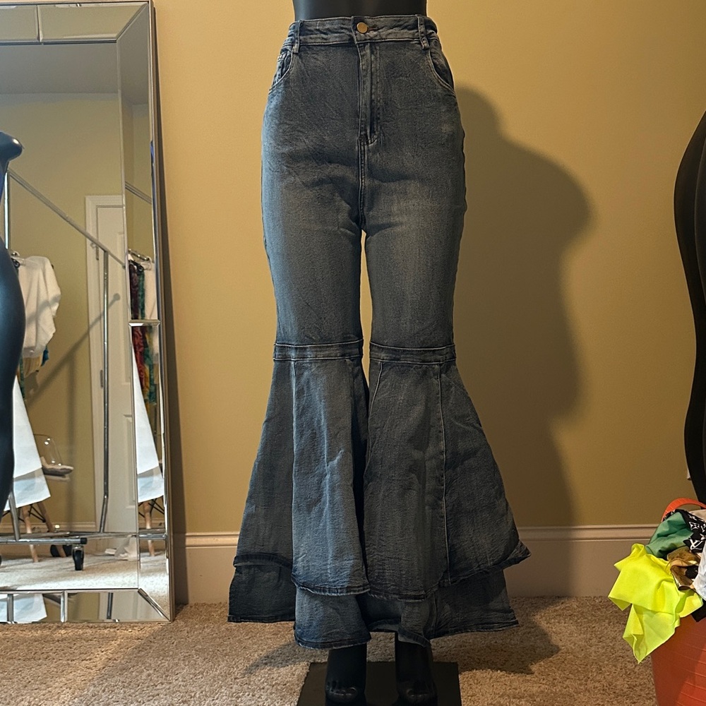 High-Waisted Flared Blue Jeans (Stretch Denim)